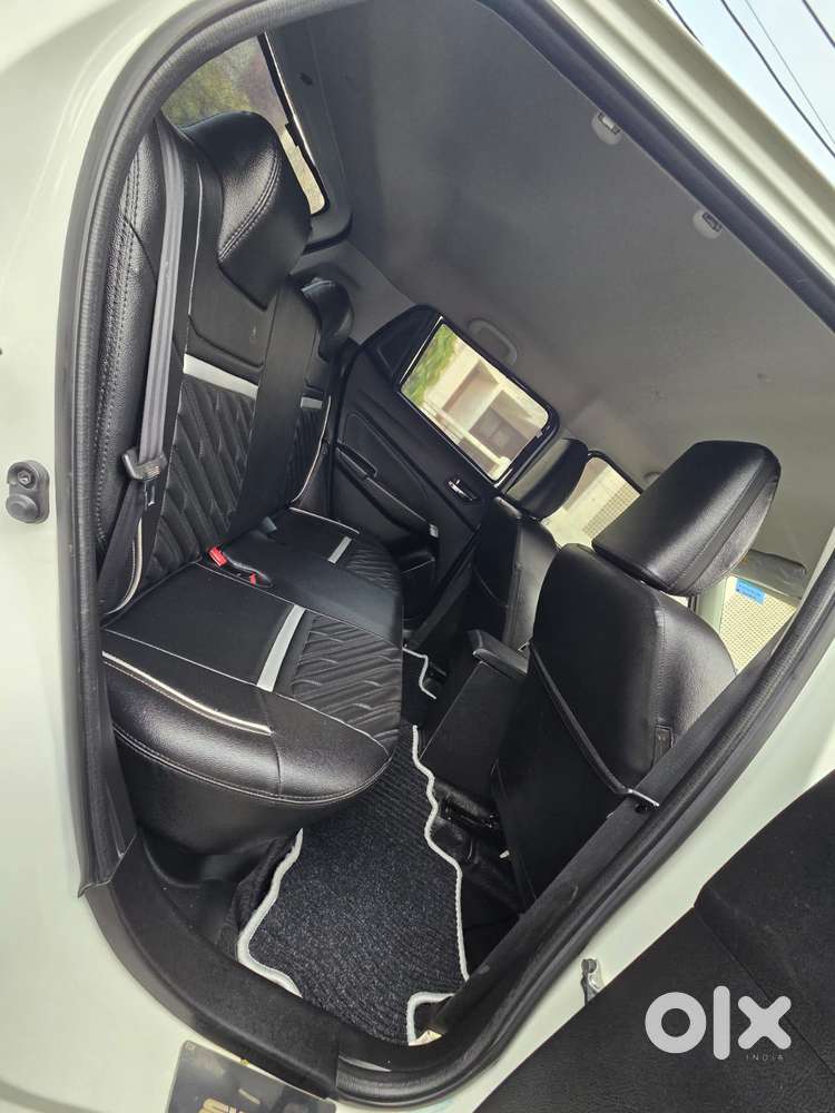 Maruti Suzuki Swift Vxi + Manual, 2021, Petrol