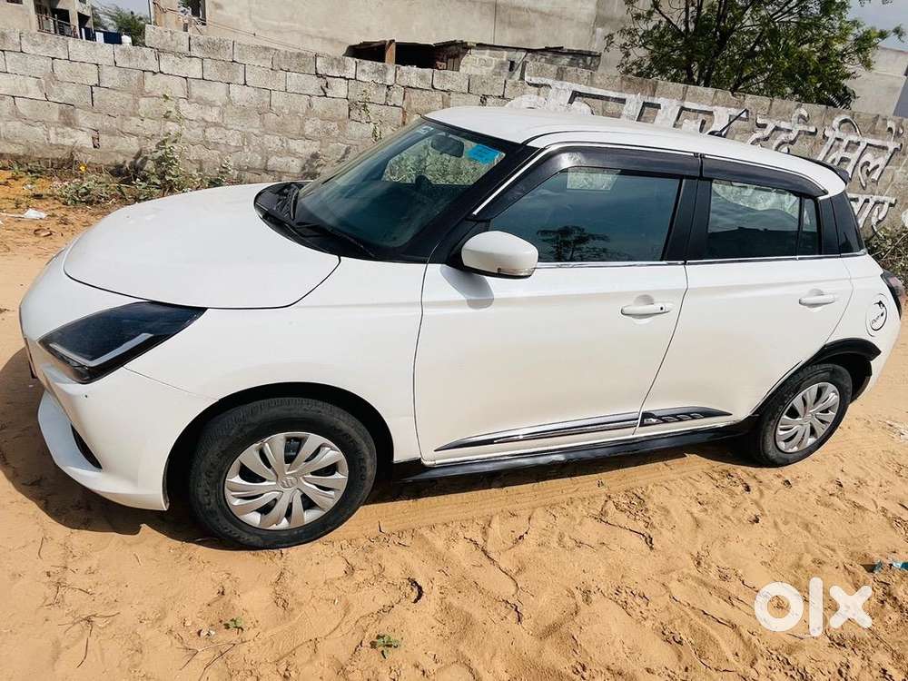 Maruti Suzuki New-gen Swift 2025 Petrol 32000 Km Driven