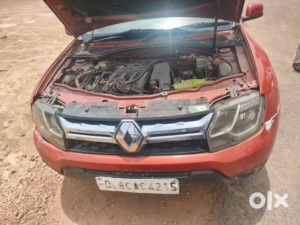 Mahindra Renault Logan 2016