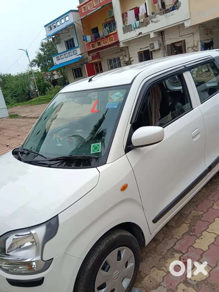 Sell Show Room Conditions Car