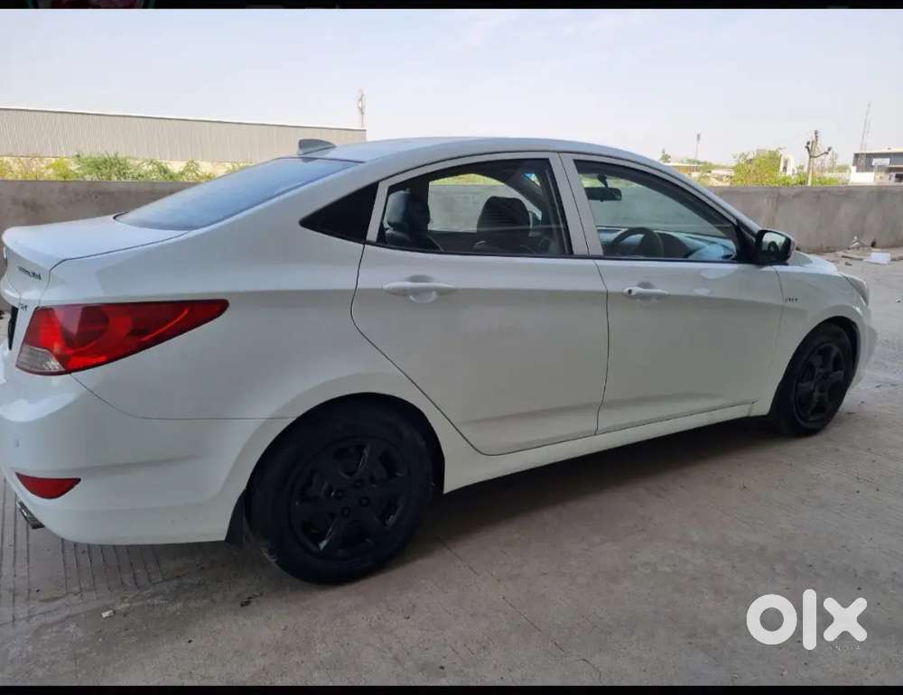 Hyundai Verna 1.6 Sx 2012