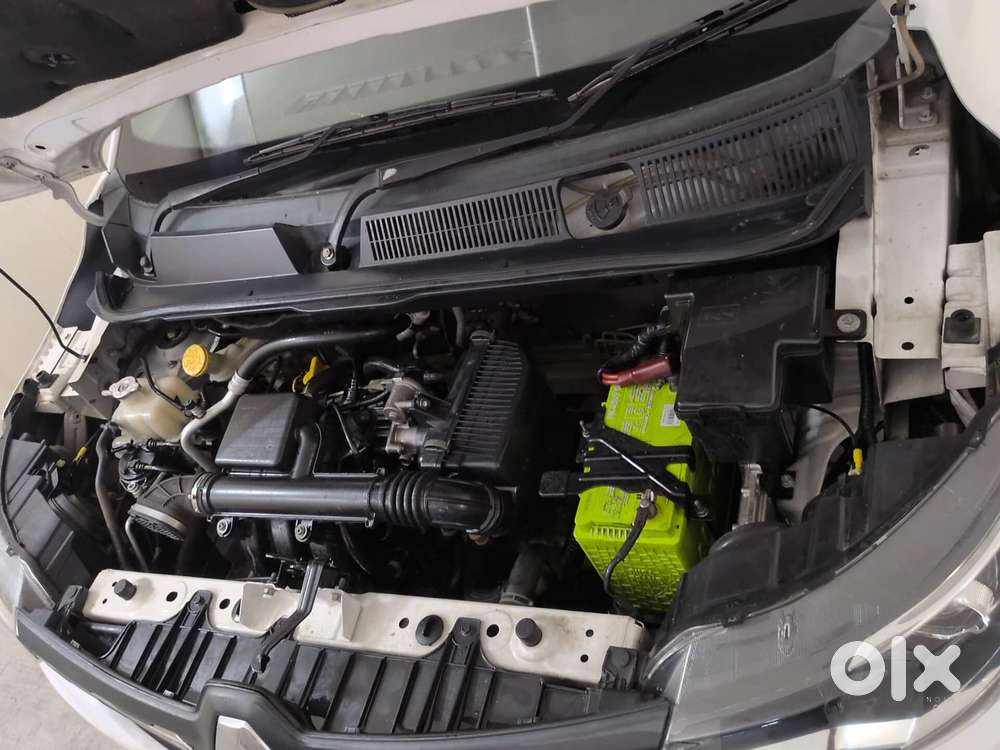 Renault Triber Rxz Easy-r Amt, 2020, Petrol