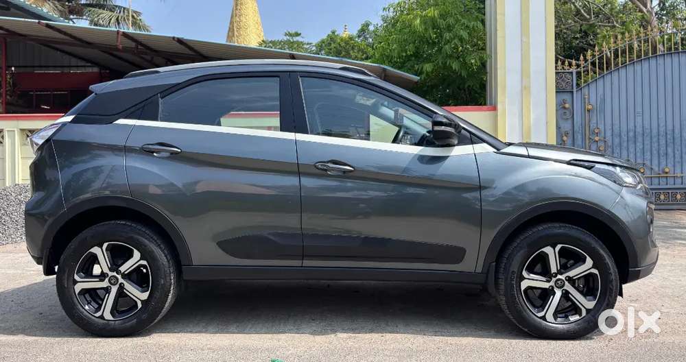 Tata Nexon 2023 Petrol 4244 Km Driven