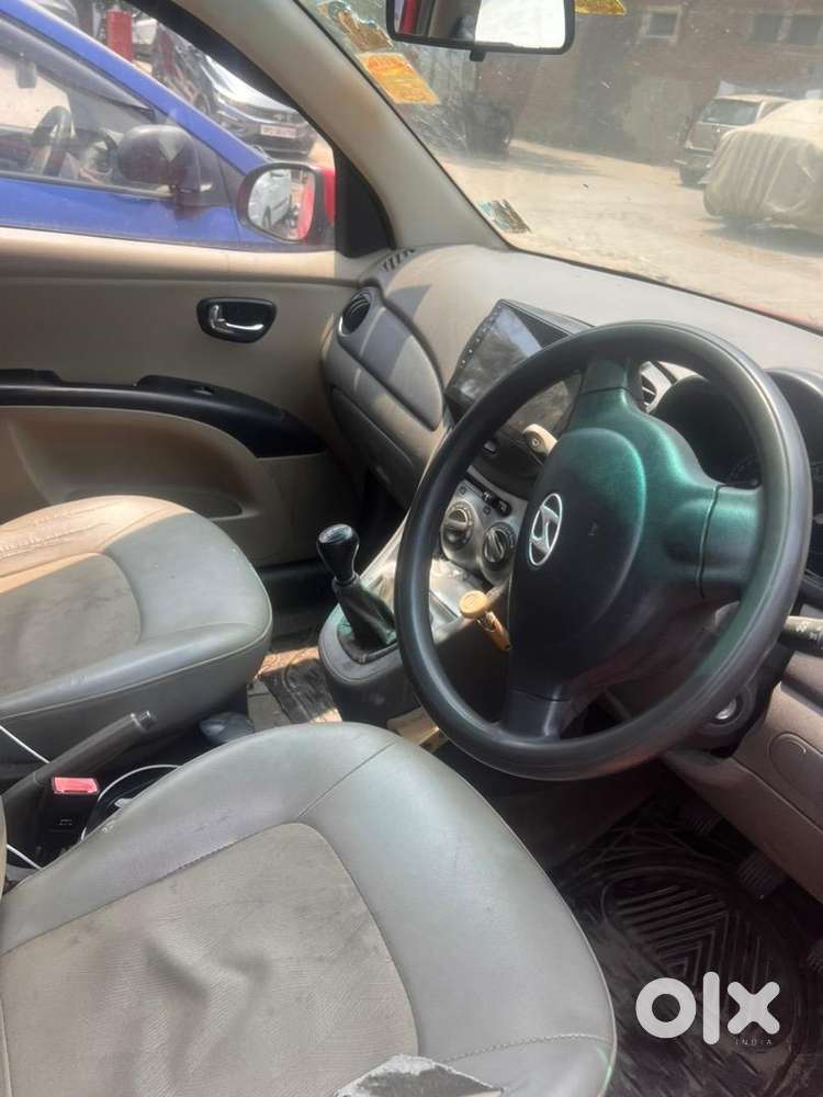 Hyundai I10 2011 Petrol Well Maintained