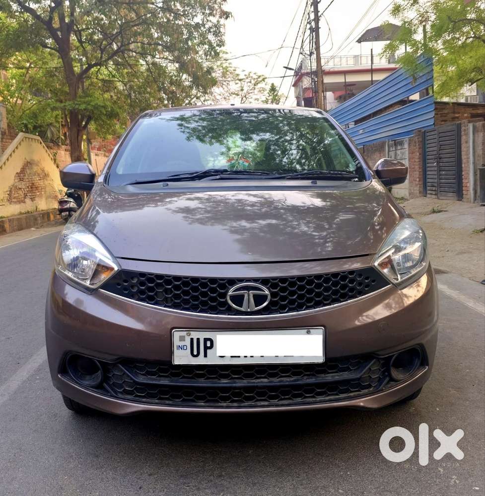 Tata Tiago, 2017, Petrol