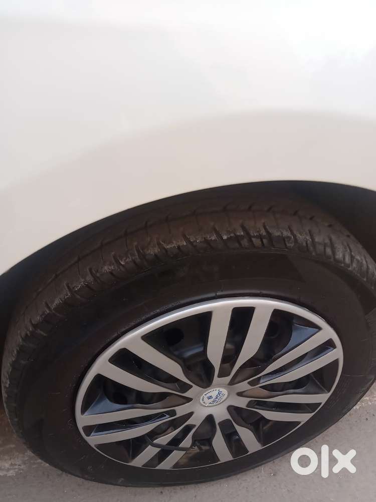 Tata Tigor 1.2 Revotron Xt, 2017, Petrol