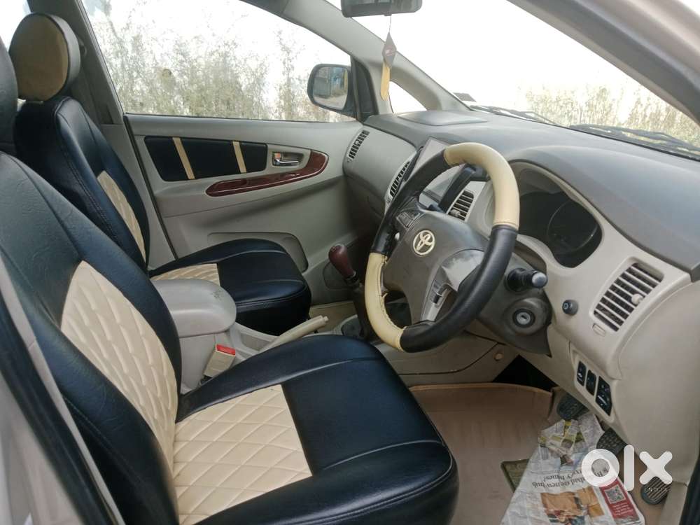 Toyota Innova [2013-2016] 2.5 V Diesel 7 Str, 2013, Diesel