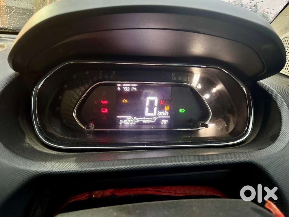 Tata Tiago 2022 Petrol 24923 Km Driven