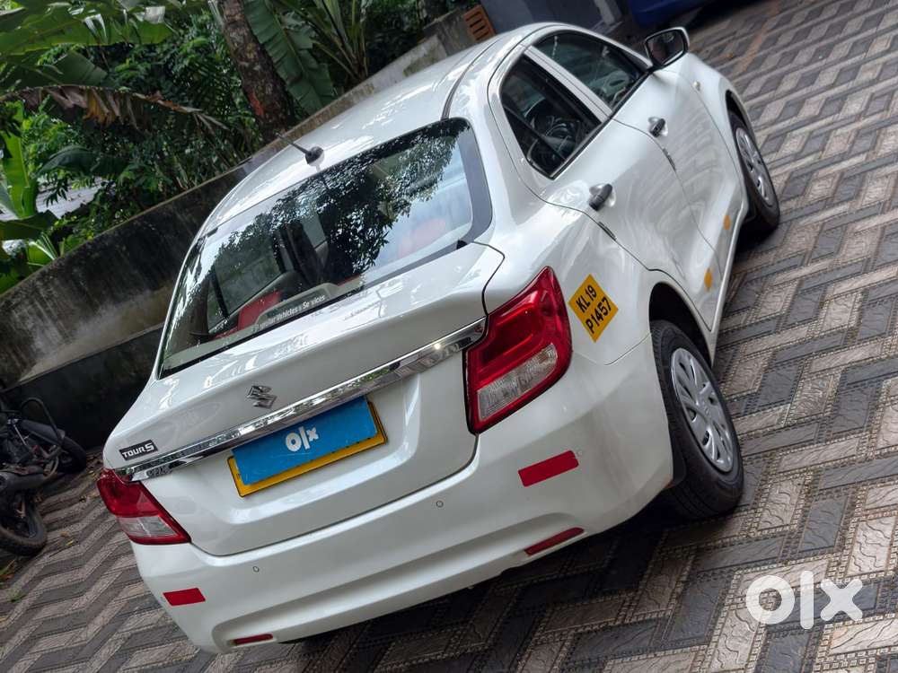 Maruti Suzuki Swift Dzire 1.2 Lxi (o), 2023, Petrol
