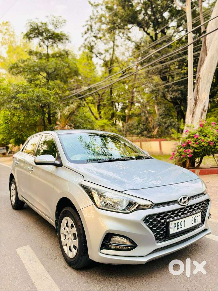 Hyundai I20 Sportz 1.2 Bs-iv, 2019, Petrol