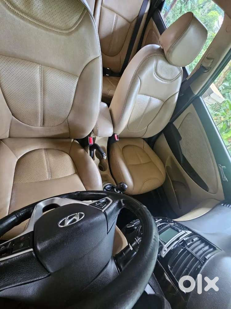 Hyundai Verna 2011 Petrol 120000 Km Driven