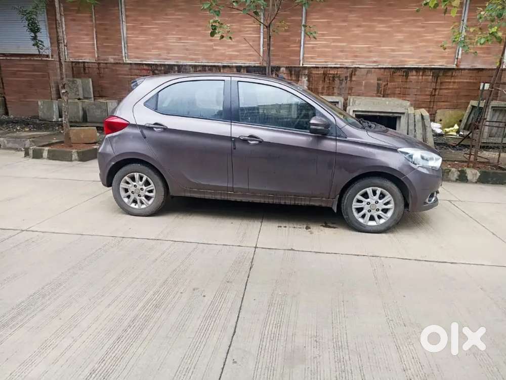Tata Tiago 2018 Petrol 22300 Km Driven