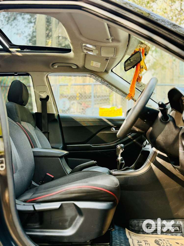 Hyundai Creta 1.5 S Plus Knight Petrol Dual Tone, 2024, Petrol