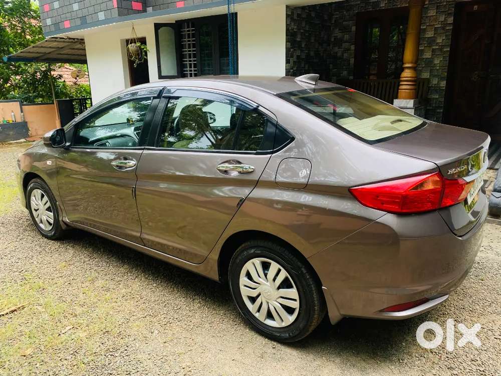 Honda City 2014 Diesel Only 81200 Km Driven

Neat And Well Maintained.