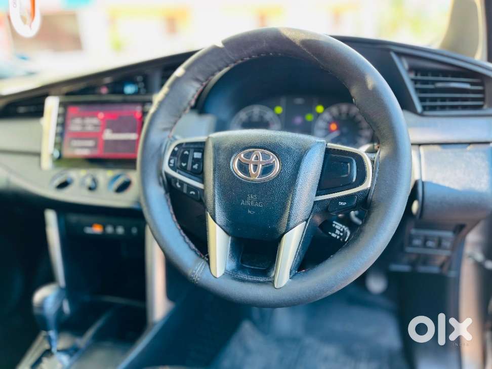 Toyota Innova Crysta [2020-ongoing] 2.4 Gx At 8 Str, 2021, Diesel