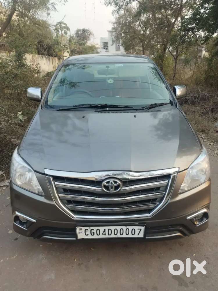 Toyota Innova 2.5 V 2010