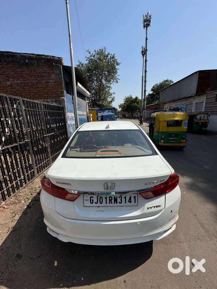 Honda City 2016 Cng & Hybrids Well Maintained