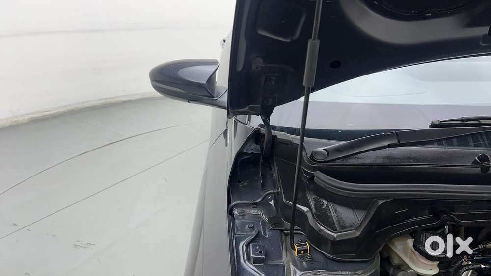 Hyundai New I20 1.2 Asta (o) Mt, 2023, Petrol