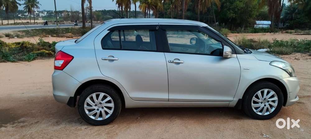 Maruti Suzuki Swift Dzire Amt Zdi, 2017, Diesel