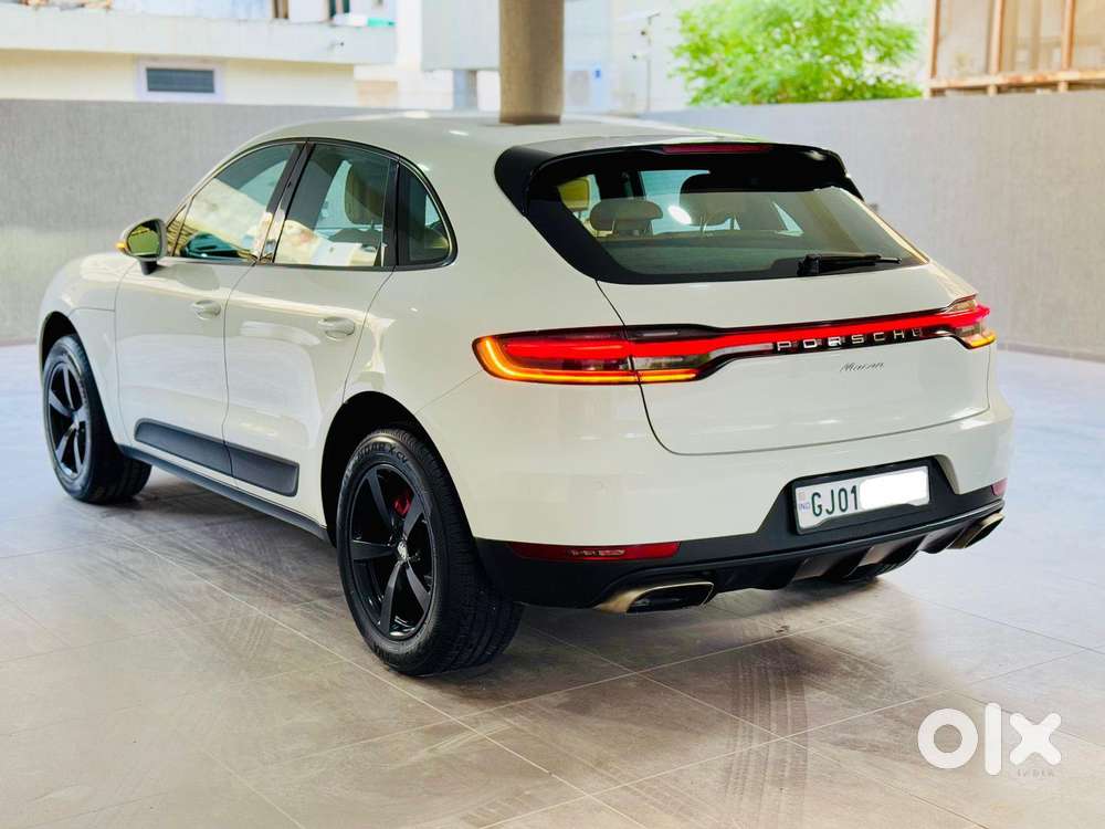 Porsche Macan 2.0 Petrol, 2022, Petrol