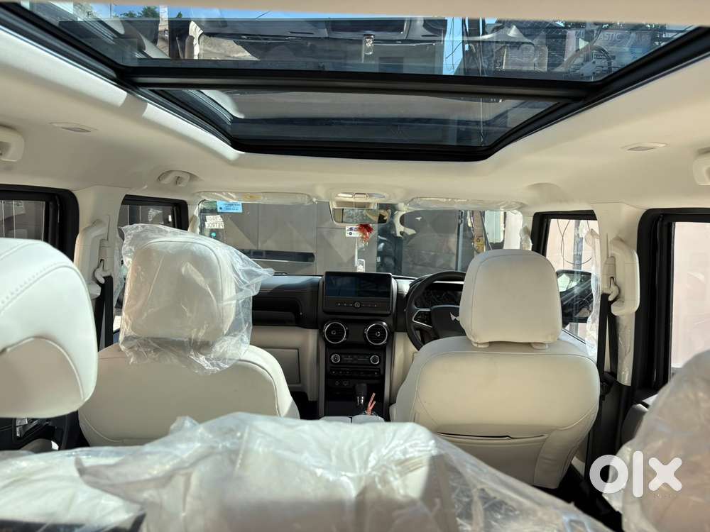 Mahindra Thar Roxx Ax7l Rwd At, 2025, Diesel