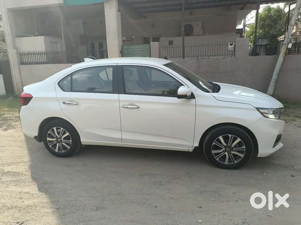 Honda Amaze 2nd Gen 2023 Petrol Good Condition