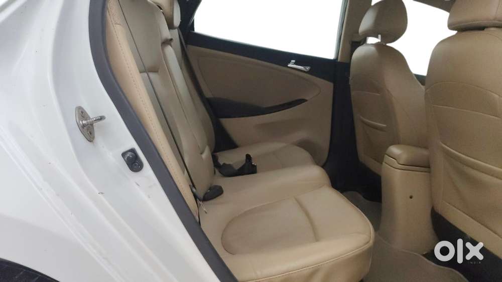 Hyundai Verna Fluidic 1.6 Crdi Sx Opt, 2013, Diesel