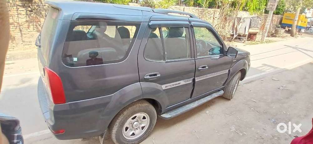 Tata Safari Storme Lx, 2017, Diesel