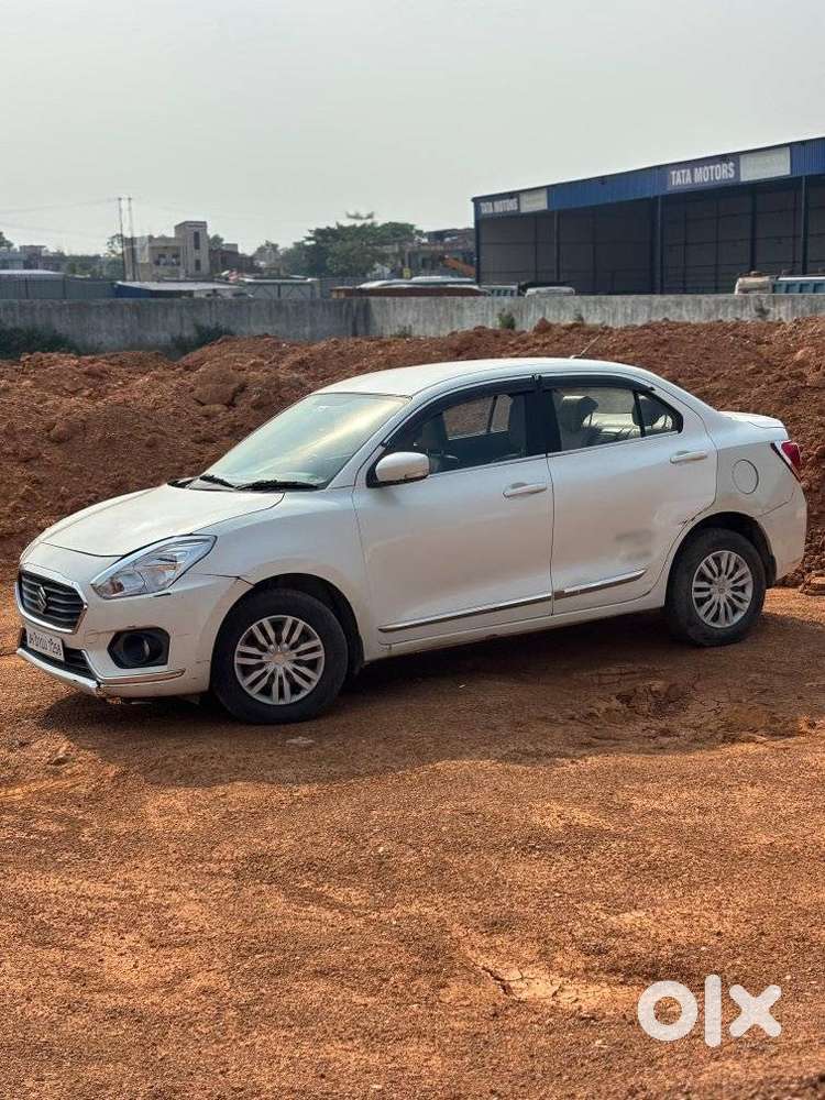 Maruti Suzuki Dzire Vxi Ags, 2019, Petrol