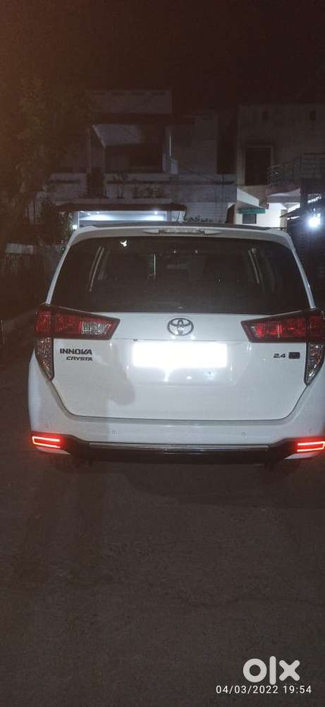 Toyota Innova Crysta 2021 Diesel Well Maintained