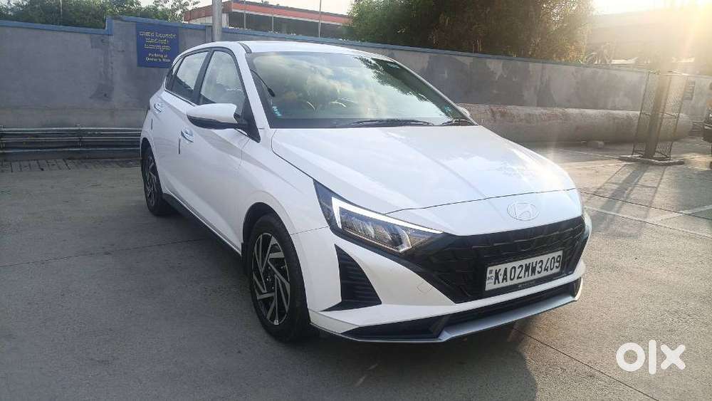 Hyundai I20 Asta (o) 1.2 Mt, 2025, Petrol