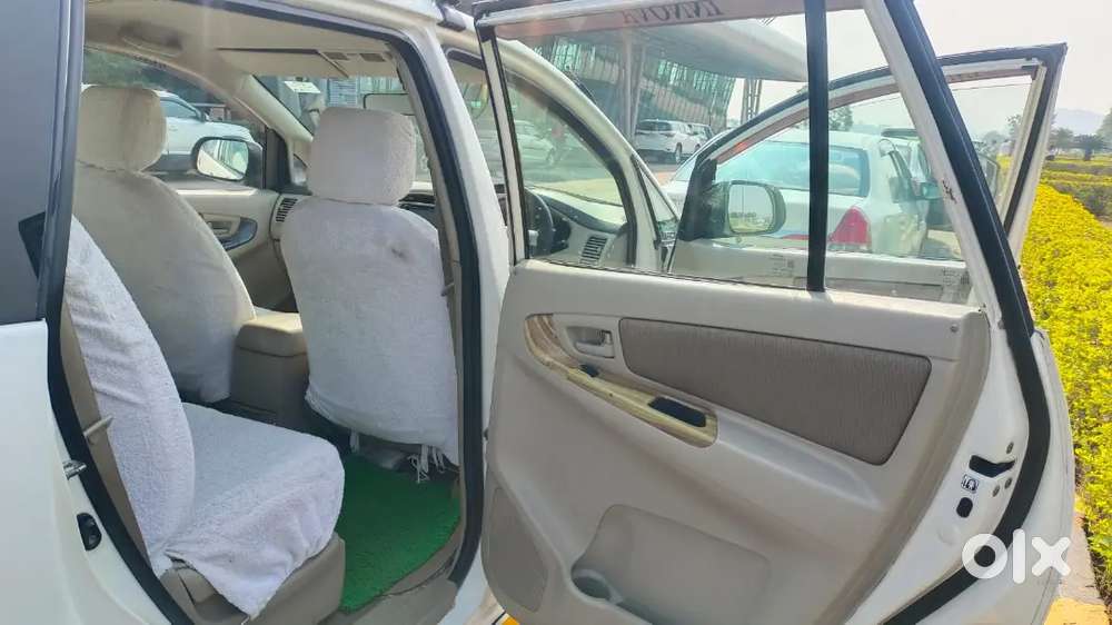 Toyota Innova 2.5 Gx 2014