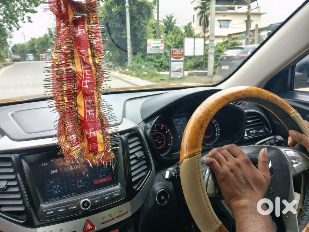 Mahindra Xuv300 W8 O 2023 Urgent Sale Verry Good Condition