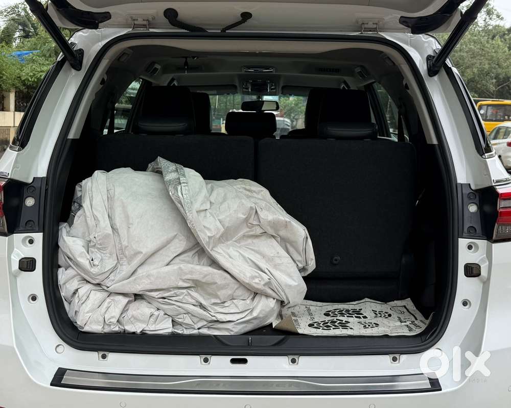 Toyota Fortuner Legender 4x2 At 2.8, 2024, Diesel