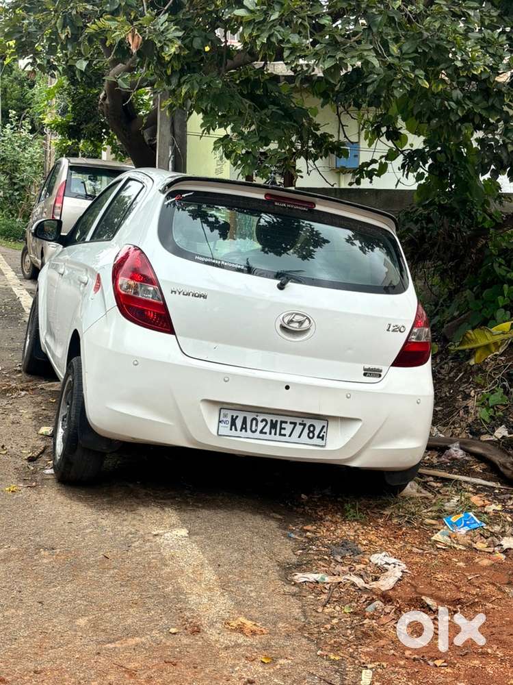 Hyundai I20 Asta Petrol 2010