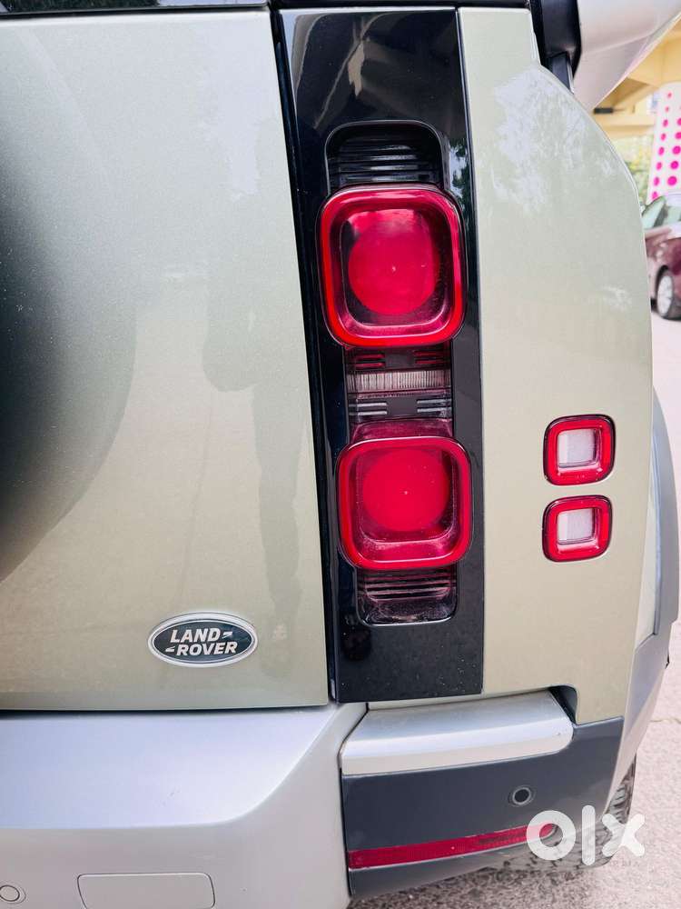 Land Rover Defender 2.0 110 My22, 2023, Petrol