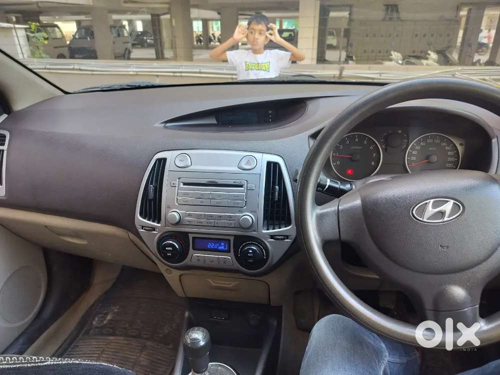 Hyundai I20 2011 Cng & Hybrids 160000 Km Driven.