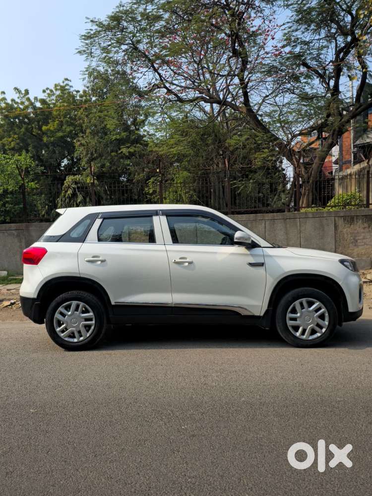 Maruti Suzuki Brezza 1.5 Lxi Smart Hybrid, 2021, Petrol