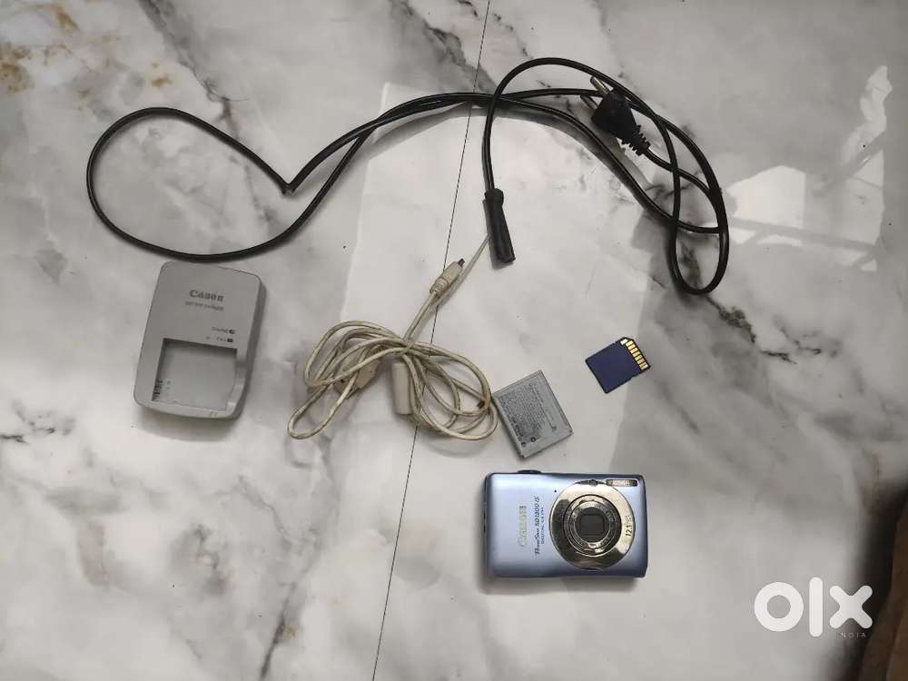 Canon PowerShot SD1300 IS Digital Camera for Sale