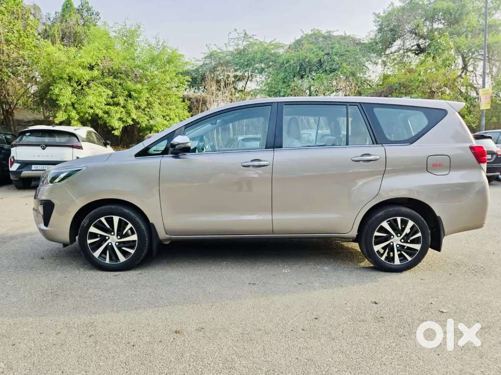 Toyota Innova Crysta [2020-ongoing] 2.4 Zx At 7 Str, 2022, Diesel