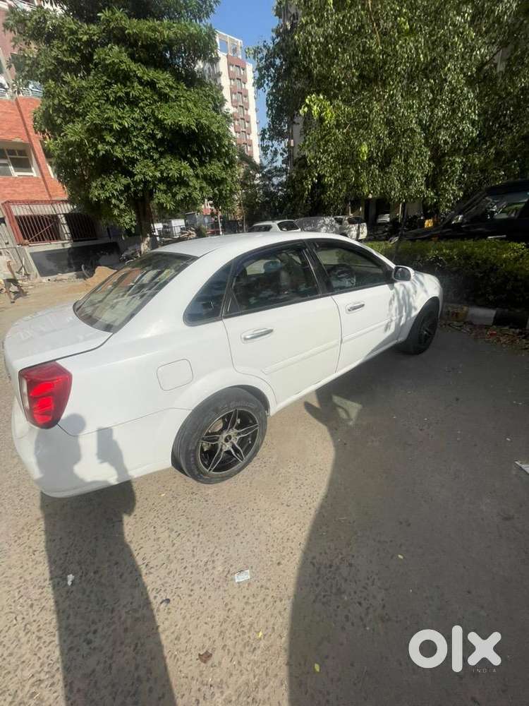 Mahindra Diesel 2012 Car