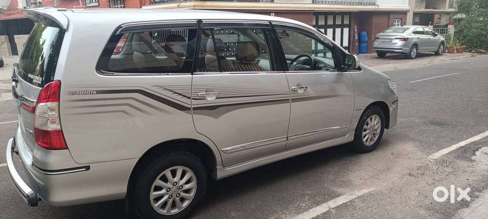 Toyota Innova 2.5 Zx Diesel 7 Seater, 2014, Diesel
