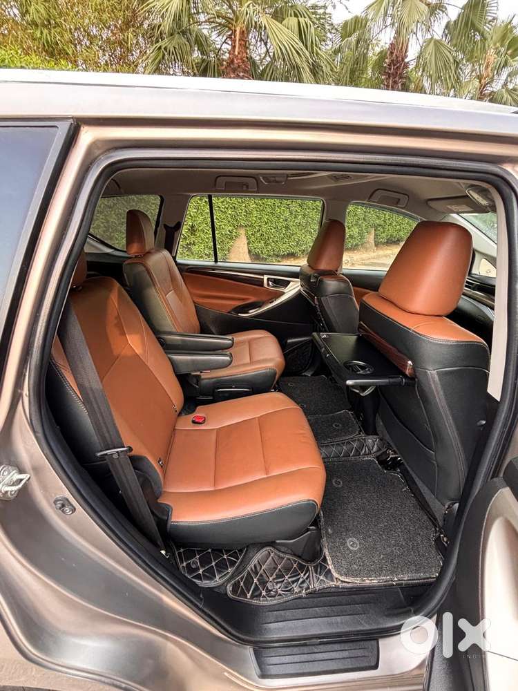 Toyota Innova Crysta 2.8z Automatic, 2021, Diesel