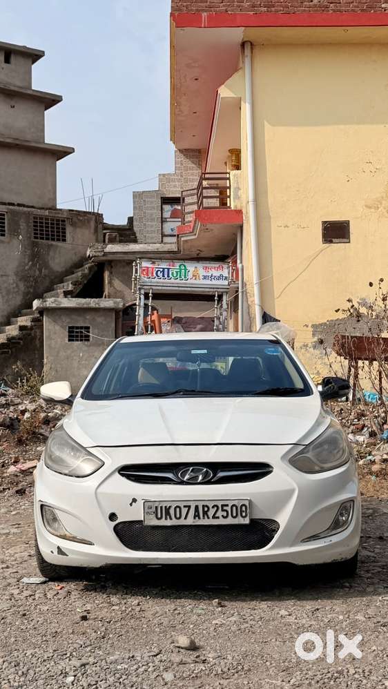 Hyundai Fluidic Verna 2012