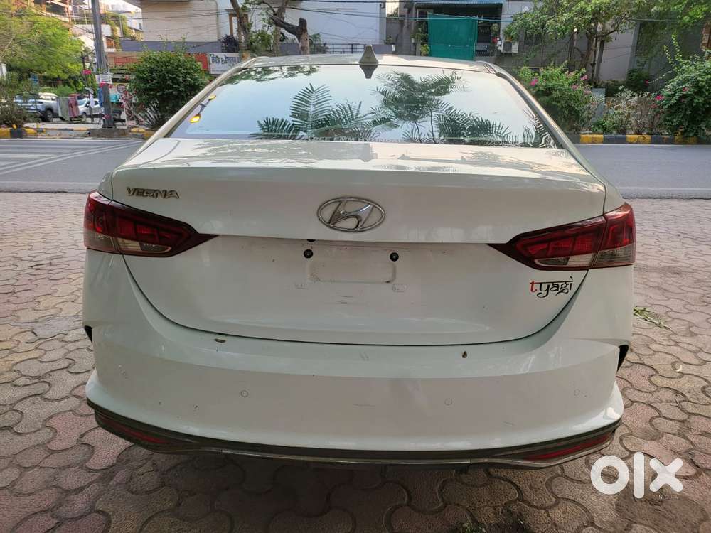Hyundai Verna S+, 2022, Petrol