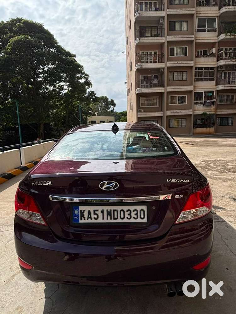 Hyundai Verna Crdi 2012
