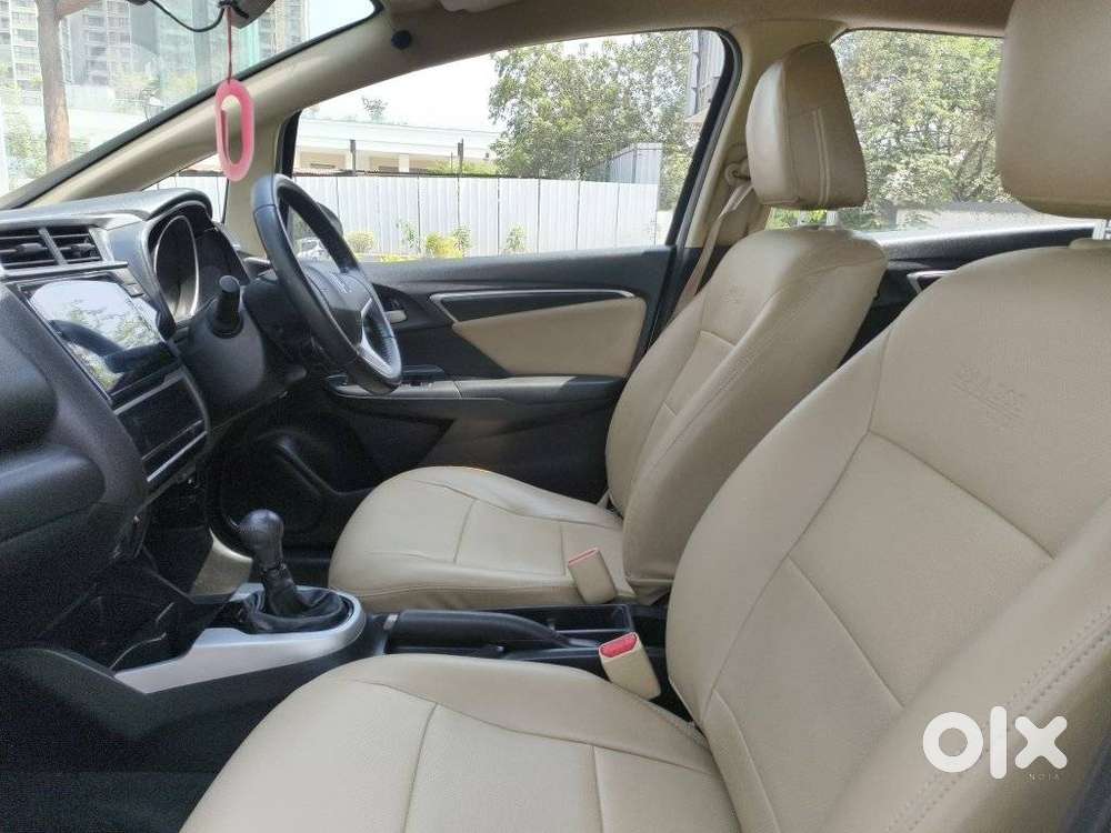 Honda Jazz V Mt Privilege, 2017, Petrol