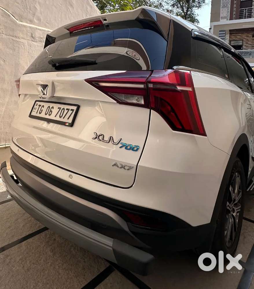 Mahindra Xuv700 2024 Diesel Well Maintained