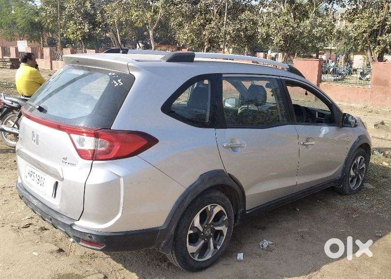 Honda Br-v Style Edition V Cvt, 2017, Petrol
