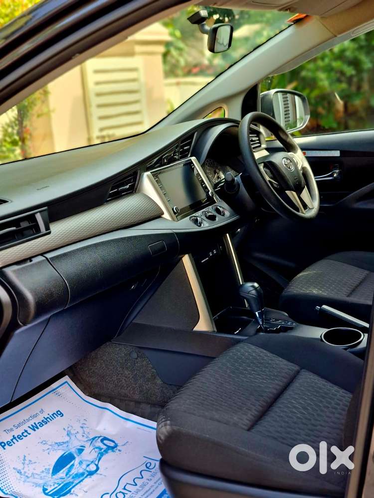 Toyota Innova Crysta [2020-ongoing] 2.7 Gx Mt 7 Str, 2022, Diesel